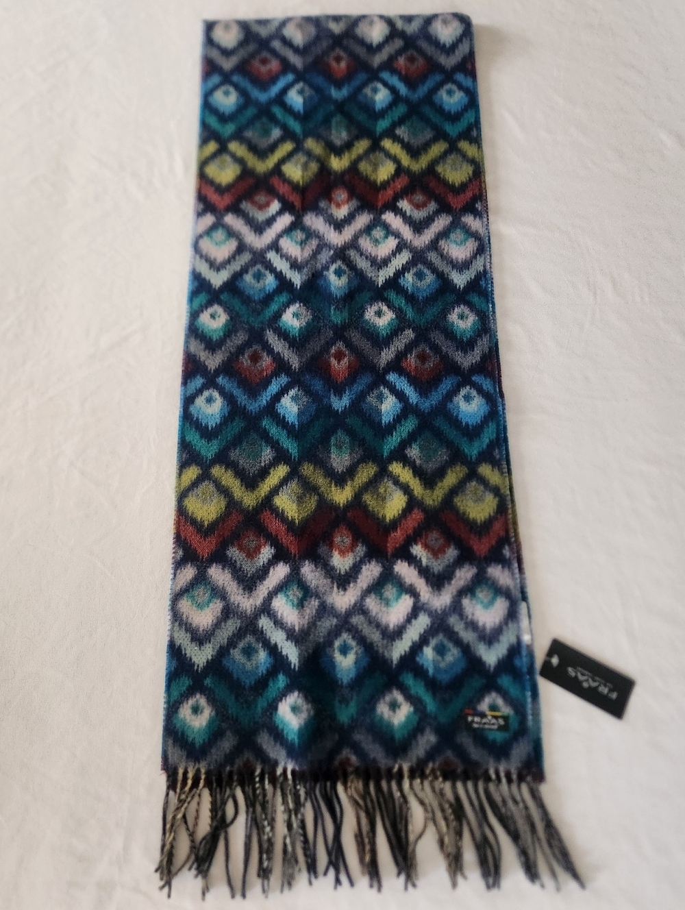 Fraas Peacock Feather Cashmink Scarf - NEW ❄️